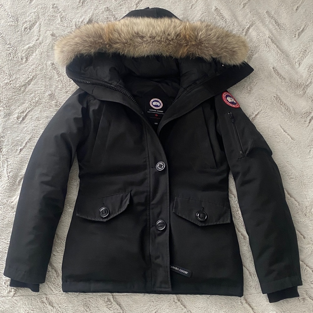 XS Canada Goose Black Ski Jacket with Fur Hood